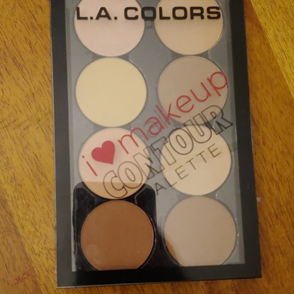 LA Colors bundle - Picture 2 of 6